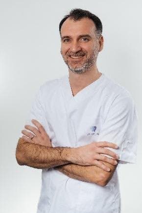Dr. Petar Bago