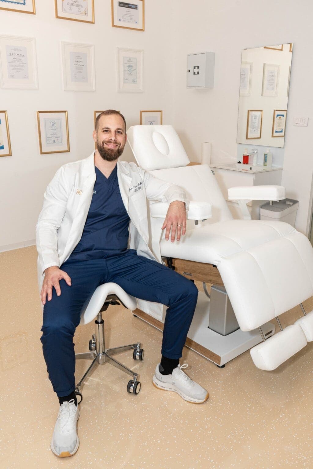 Dr. Jure Pupić-Bakrač